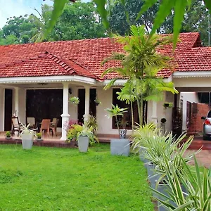 Coco Homestay Negombo