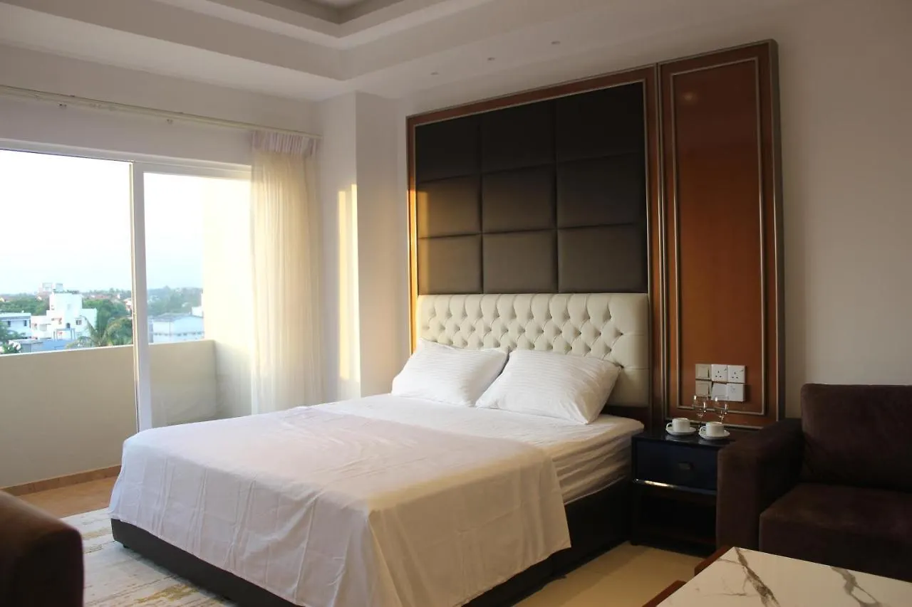 Ocean Breeze Sea View Luxury Apartments Negombo 0*,